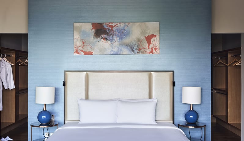 middle-east-holidays-dubai-rixos-the-palm-dubai-hotel-and-suites-hotel-five-bedroom-pool-suite-bedroom